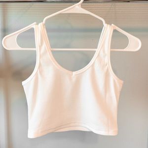 Cropped white tank top NEVER WORN